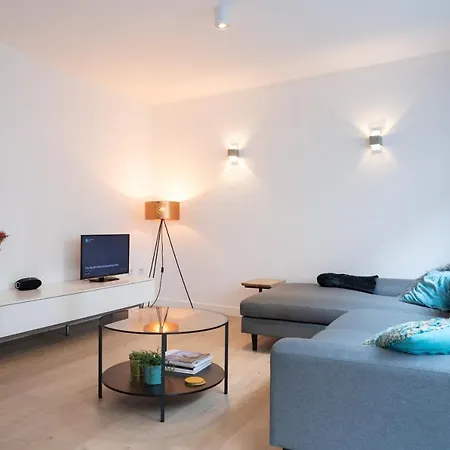 Trendy Near The Historical Centre Apartment Ghent